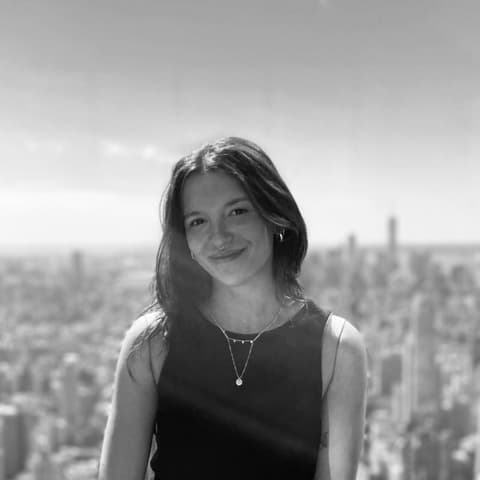 profile of Julia Herrero